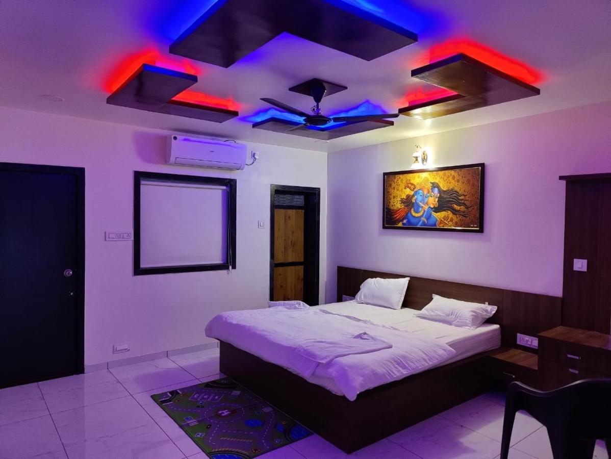 Hotel Sardar Rooms Garudeshwar Luaran gambar